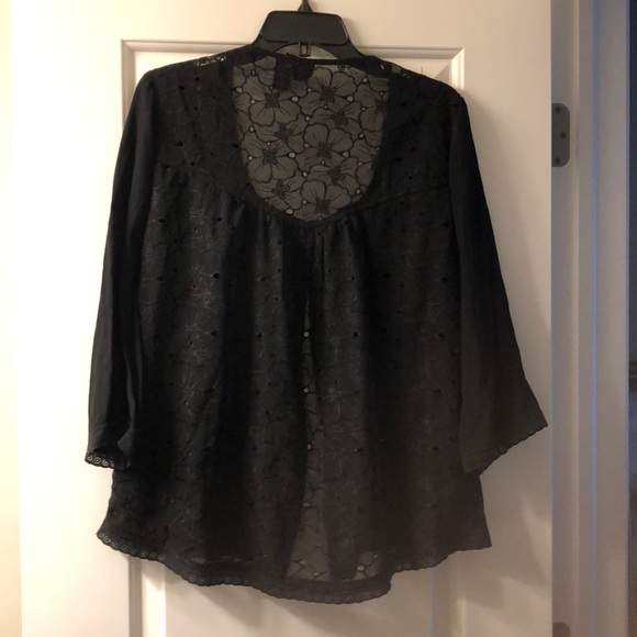 Button down top - Picture 2 of 4